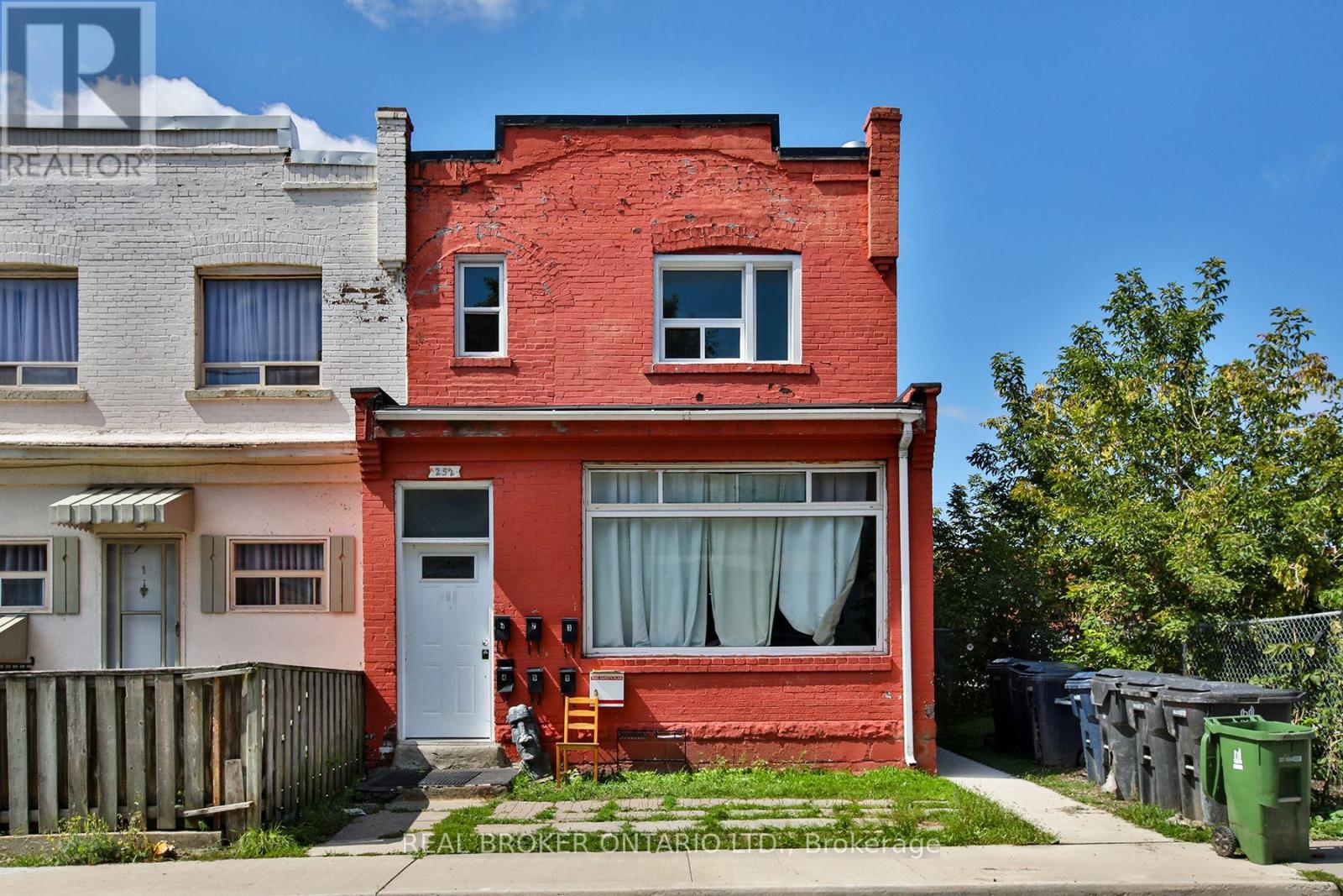252 Sixth Street, Toronto, Ontario  M8V 3A7 - Photo 14 - W13721982
