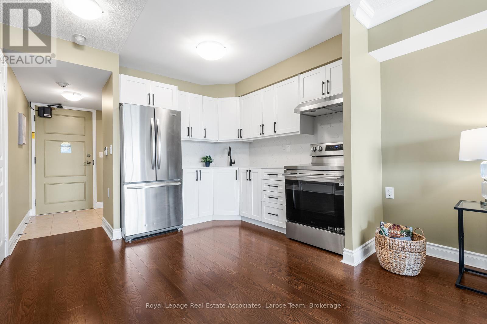 1607 - 3 Marine Parade Drive, Toronto, Ontario  M8V 3Z5 - Photo 6 - W13722020