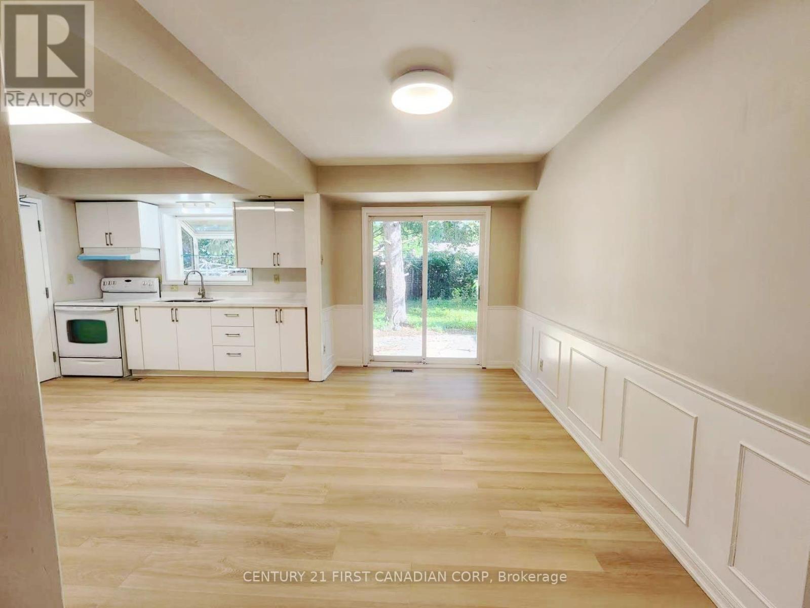 Upper Level - 711 Algoma Avenue, London North, Ontario  N5X 1W4 - Photo 10 - X13721866