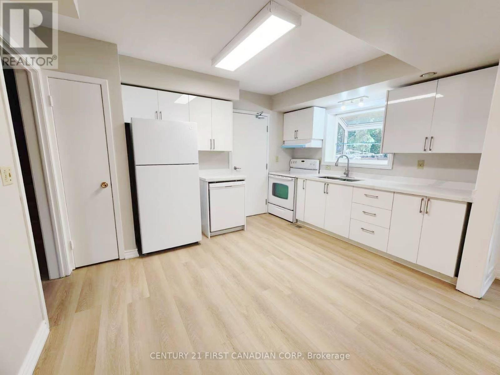 Upper Level - 711 Algoma Avenue, London North, Ontario  N5X 1W4 - Photo 2 - X13721866