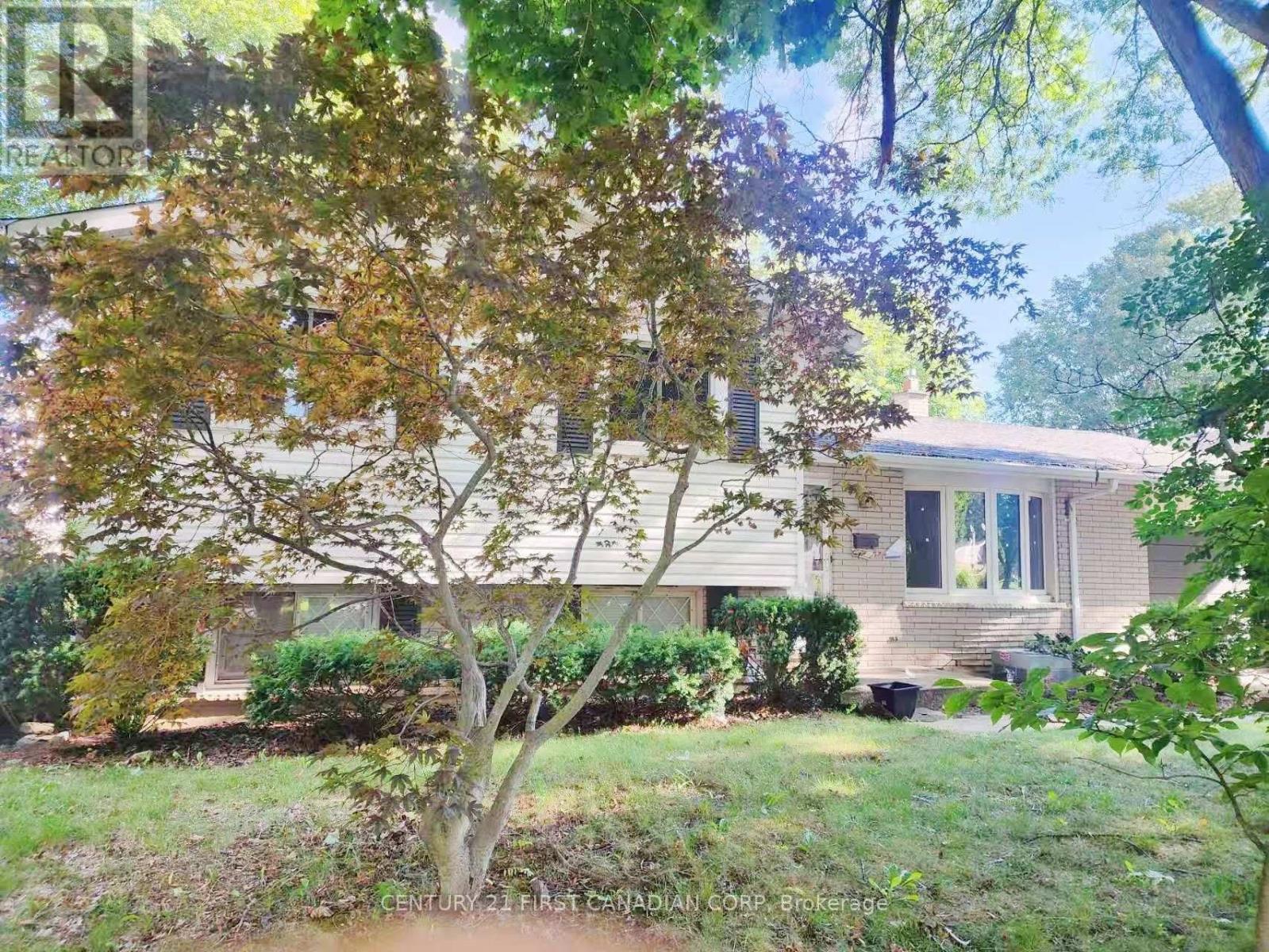 Upper Level - 711 Algoma Avenue, London North, Ontario  N5X 1W4 - Photo 22 - X13721866