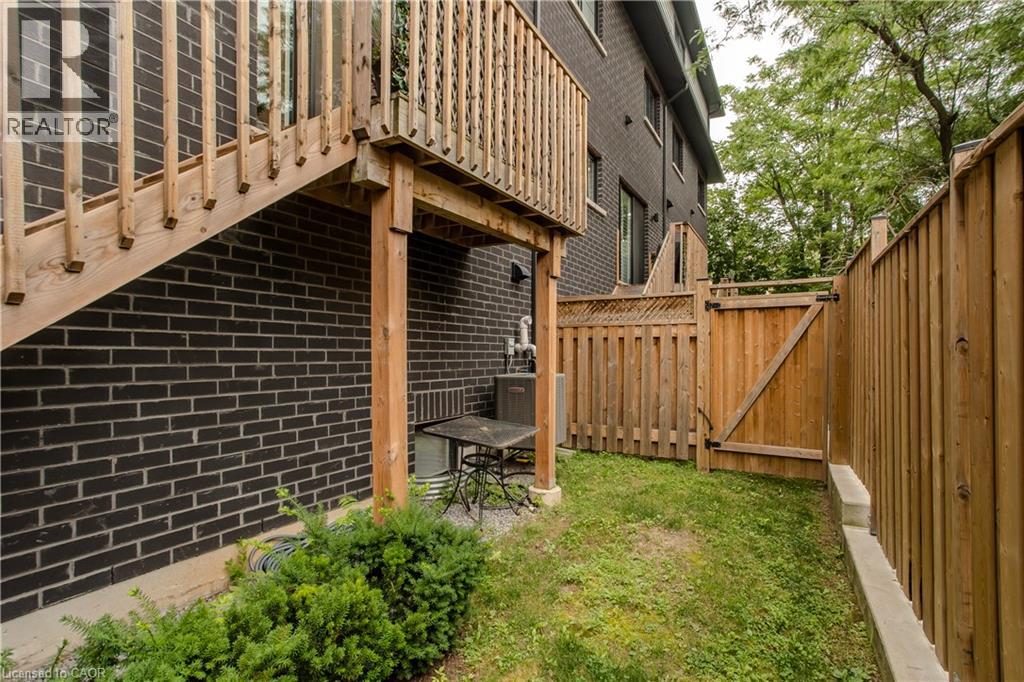 2071 Ghent Avenue Unit# 3, Burlington, Ontario  L7R 1Y4 - Photo 9 - 40858920