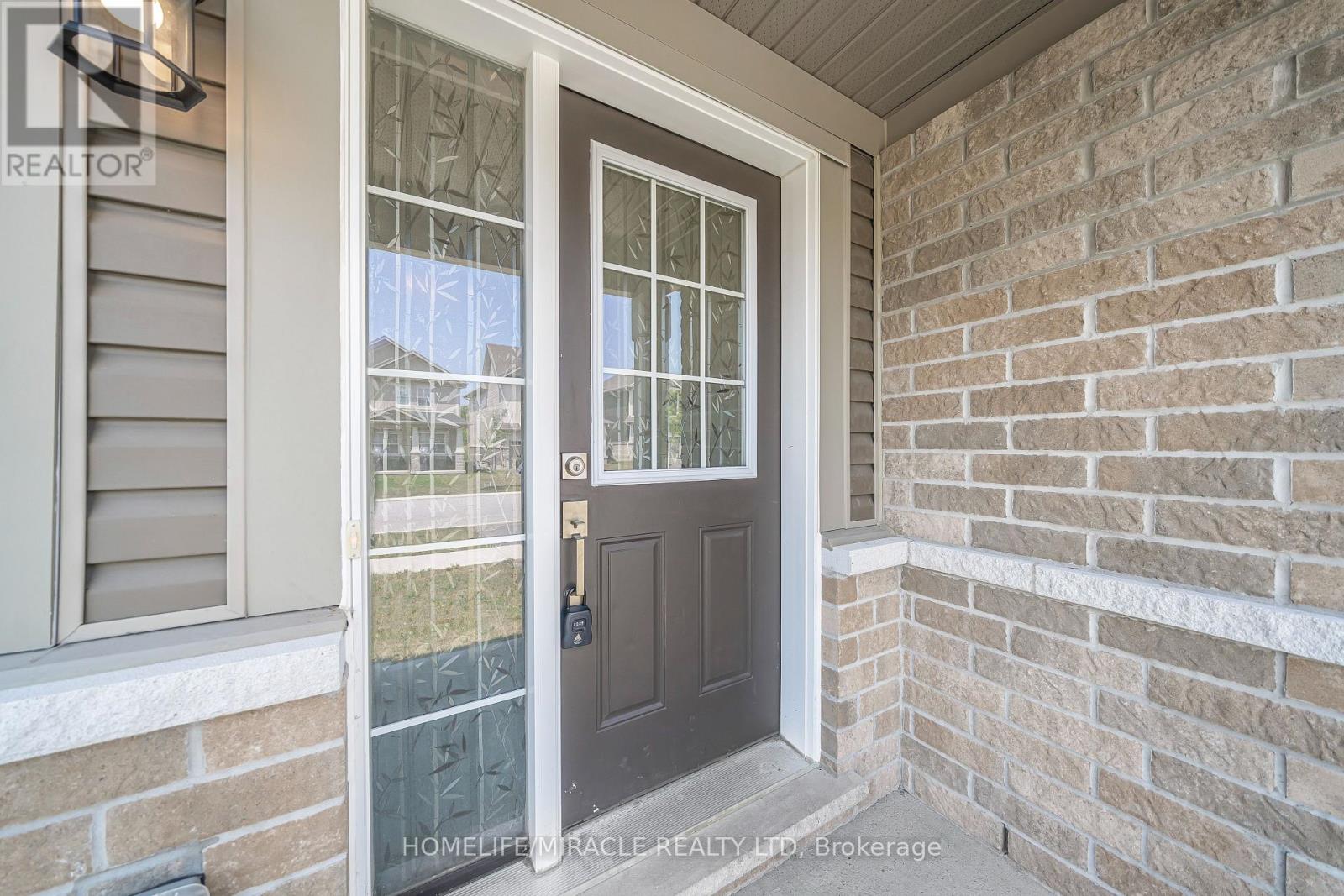 67 Oakmont Drive, Loyalist, Ontario  K0H 1G0 - Photo 7 - X13722072