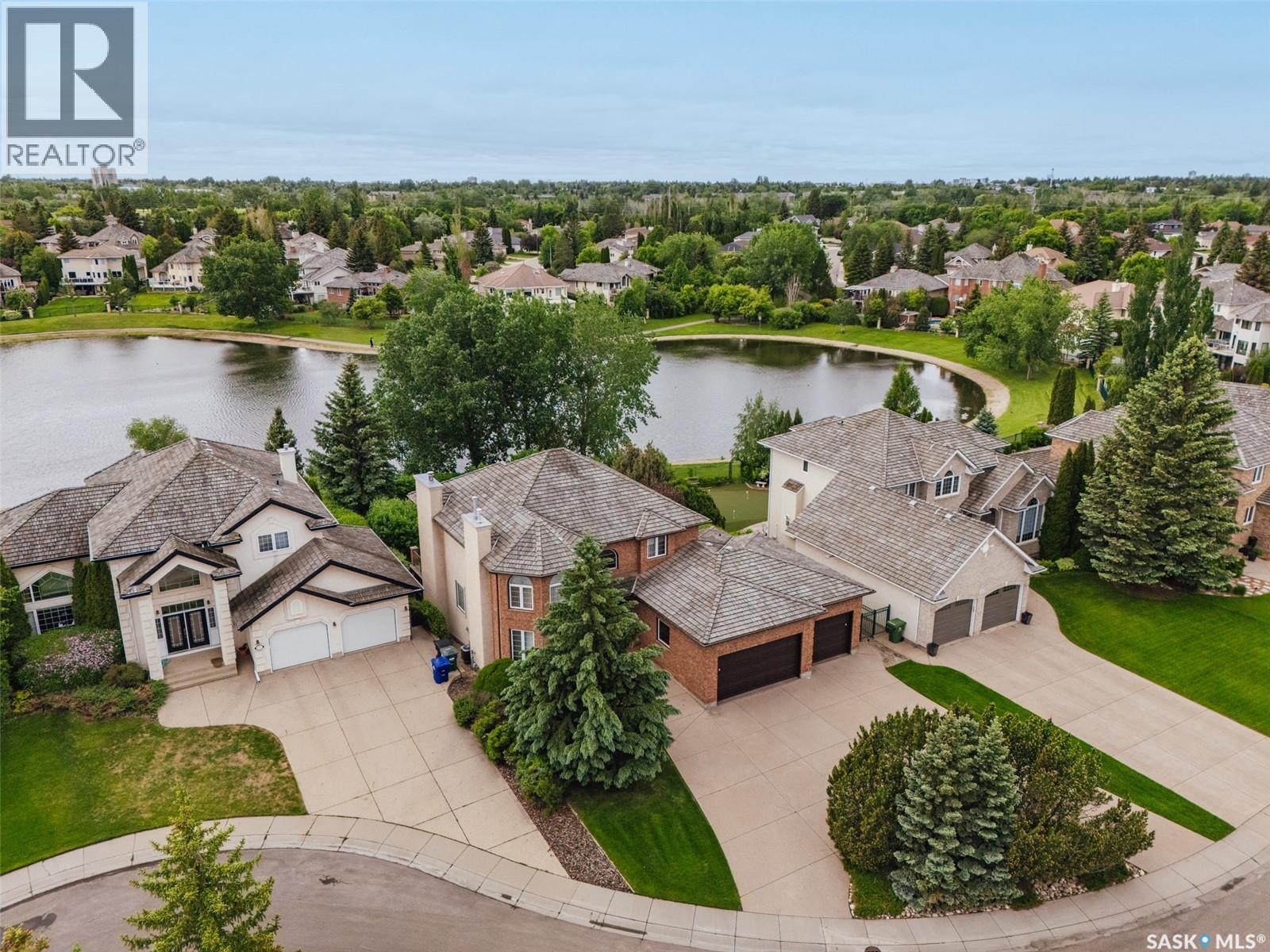 811 Braeside View, Saskatoon, Saskatchewan  S7V 1A7 - Photo 70 - SK046911