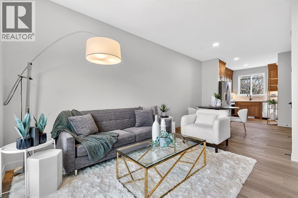 5406 6 Street Sw, Calgary, Alberta T2V 5A4 - Photo 2 - A2337455