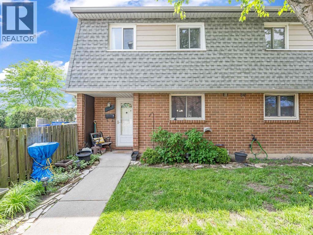 6701 Rose-ville Garden DRIVE, Windsor, Ontario