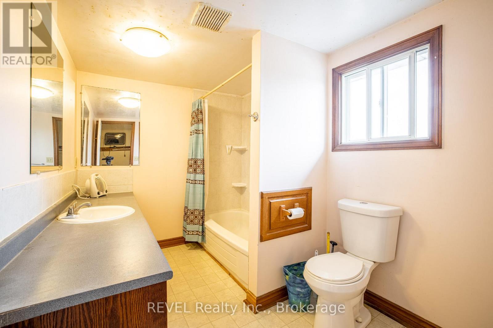 4201 Fox Road, Fort Erie, Ontario  L0S 1S0 - Photo 13 - X13092326