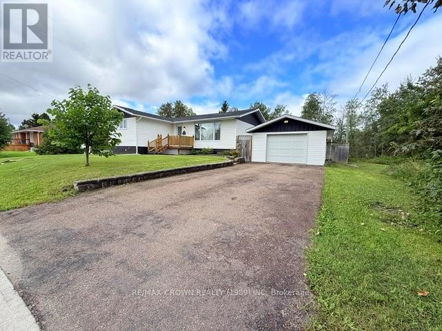32 Winnipeg Street, Kapuskasing, Ontario  P5N 1Z3 - Photo 8 - T13722208