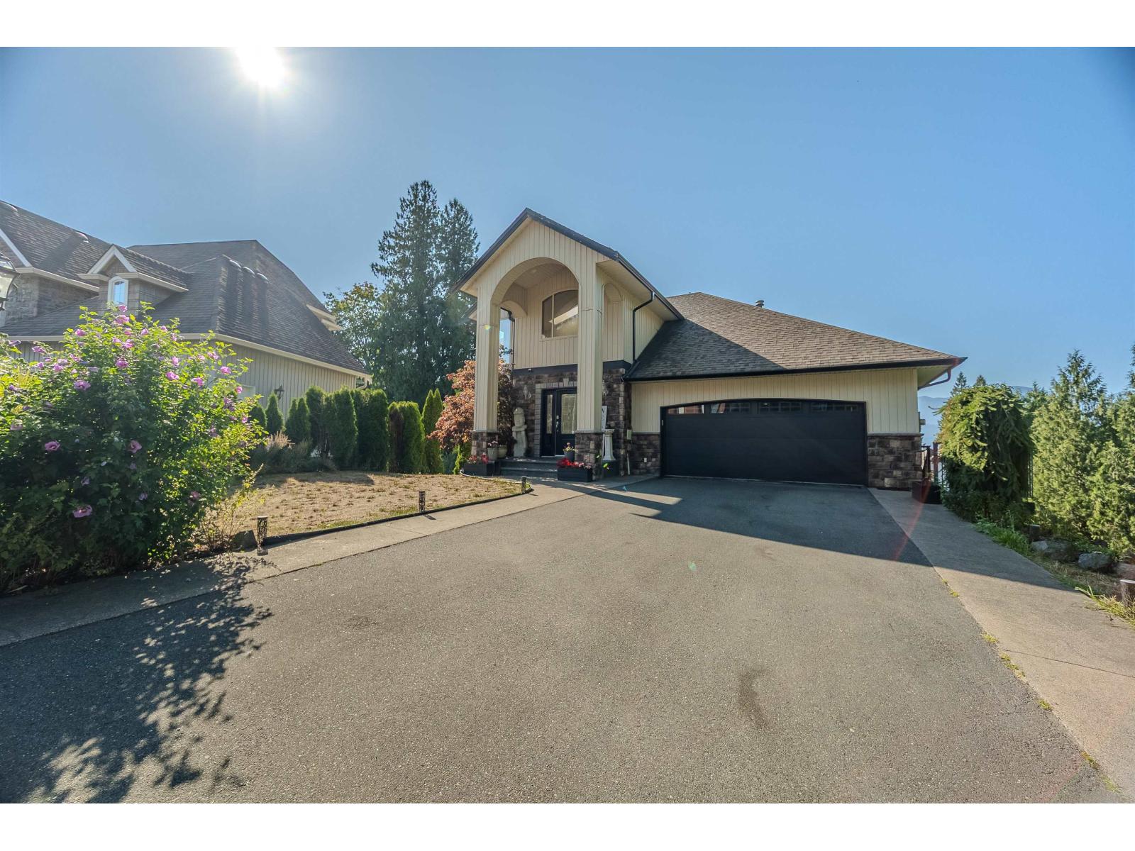 10132 Kenswood Drive, Little Mountain, Chilliwack, British Columbia  V2P 7N4 - Photo 2 - R3159044