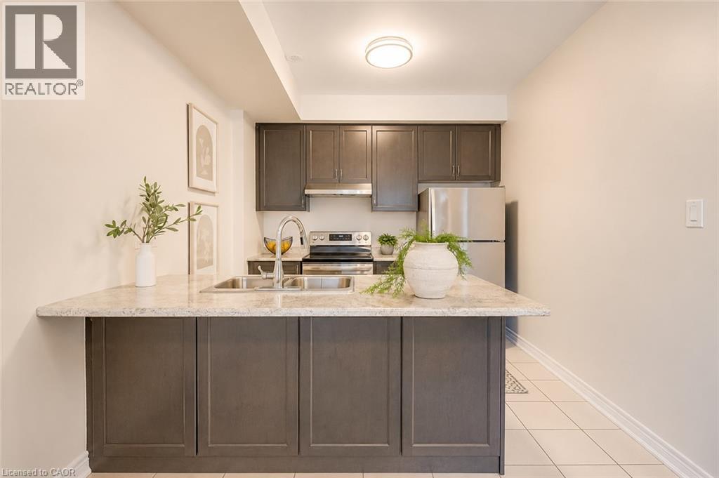 2435 Greenwich Drive Unit# 74, Oakville, Ontario  L6M 0S4 - Photo 13 - 40847583
