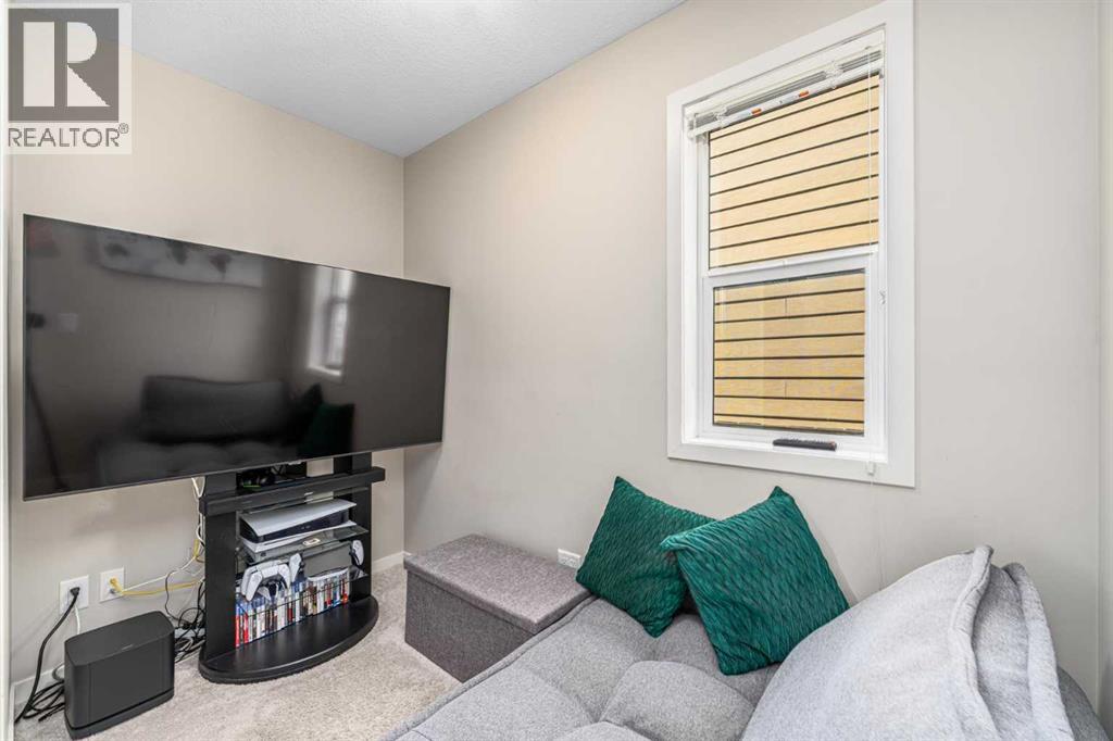 158 Mahogany Grove SE, Calgary, Alberta  T3M 1W9 - Photo 9 - A2328112
