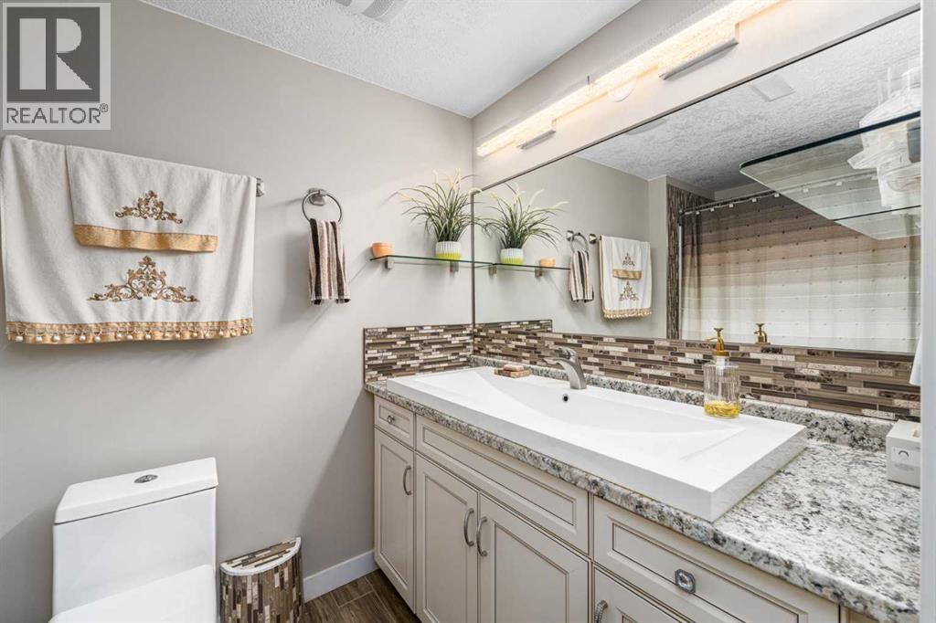 158 Mahogany Grove SE, Calgary, Alberta  T3M 1W9 - Photo 28 - A2328112