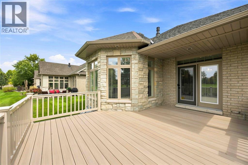 1017 Mike Weir Drive Unit# 54, Sarnia, Ontario  N0N 1C0 - Photo 10 - 26020903