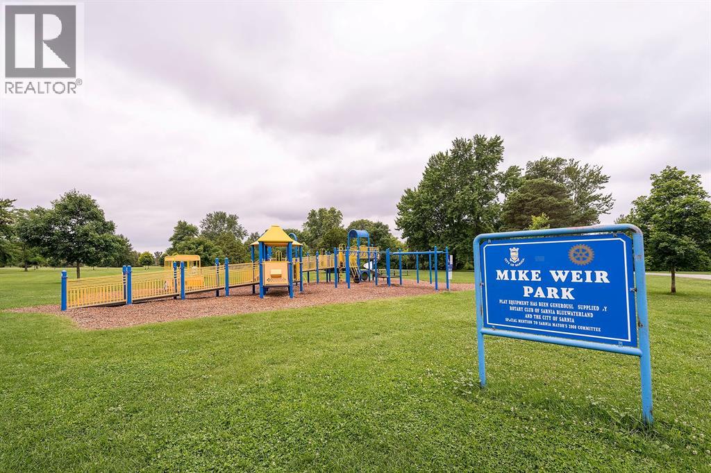 1017 Mike Weir Drive Unit# 54, Sarnia, Ontario  N0N 1C0 - Photo 41 - 26020903