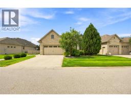 1017 MIKE WEIR DRIVE Unit# 54, Sarnia, Ontario