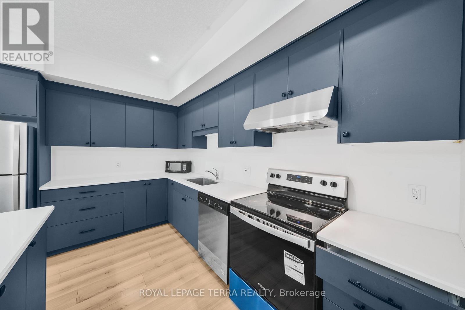 56 - 25 Isherwood Avenue, Cambridge, Ontario  N1R 0E2 - Photo 10 - X13701784
