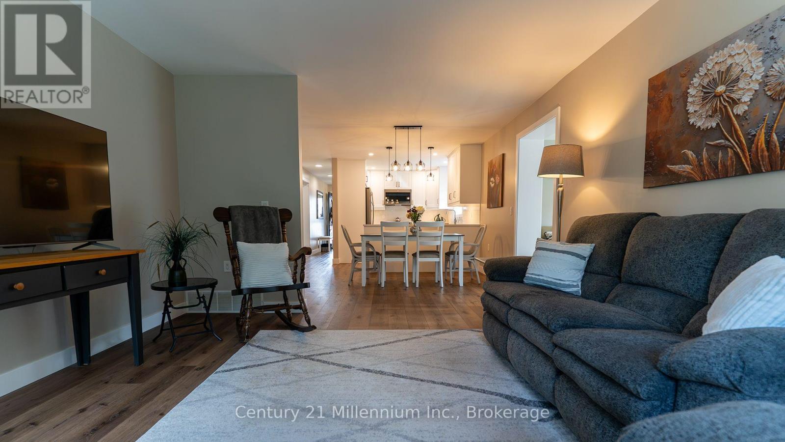 12 Illinois Crescent, Wasaga Beach, Ontario  L9Z 3A8 - Photo 16 - S13722168