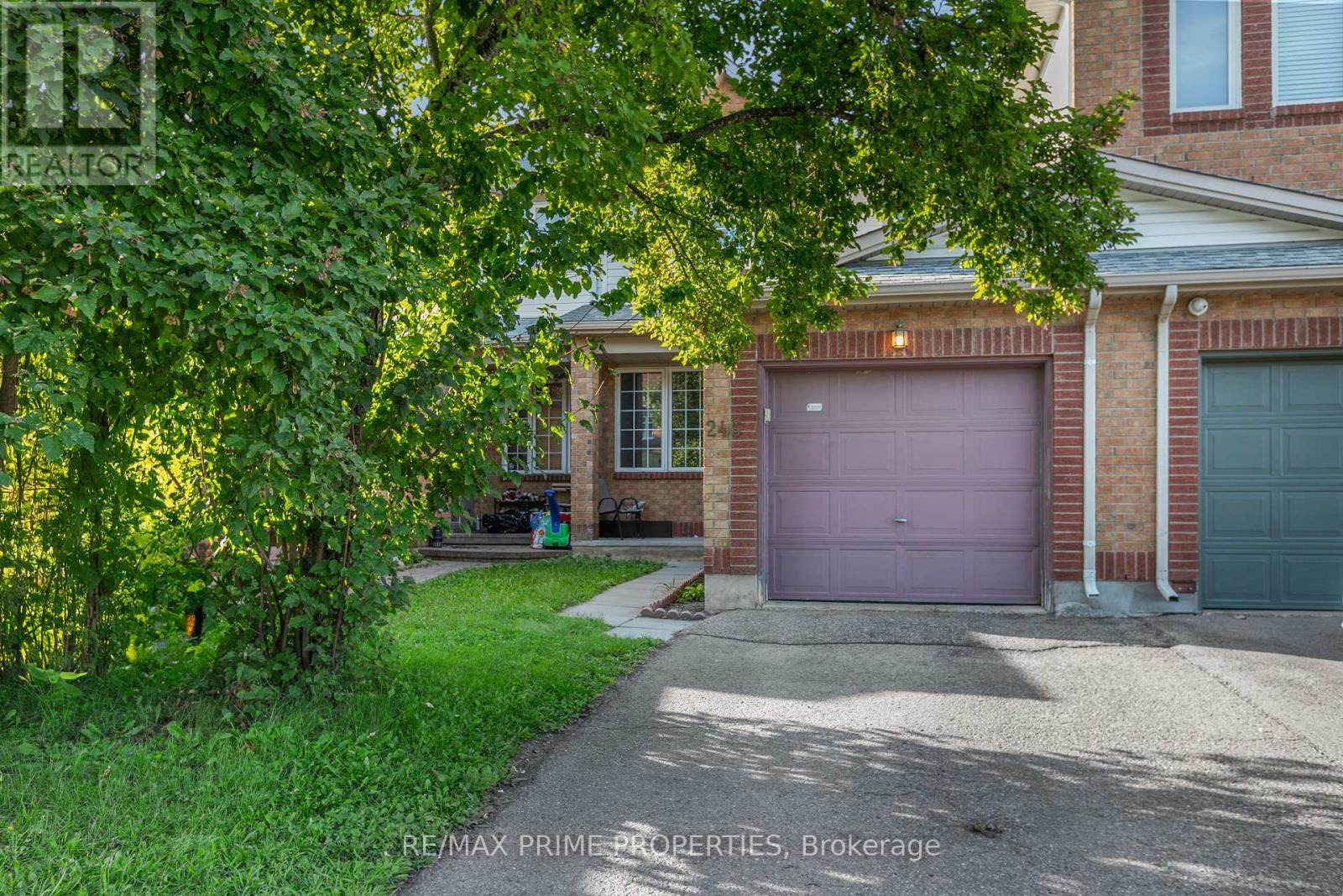 246 Duntroon Circle, Ottawa, Ontario  K1T 4C6 - Photo 2 - X13545608