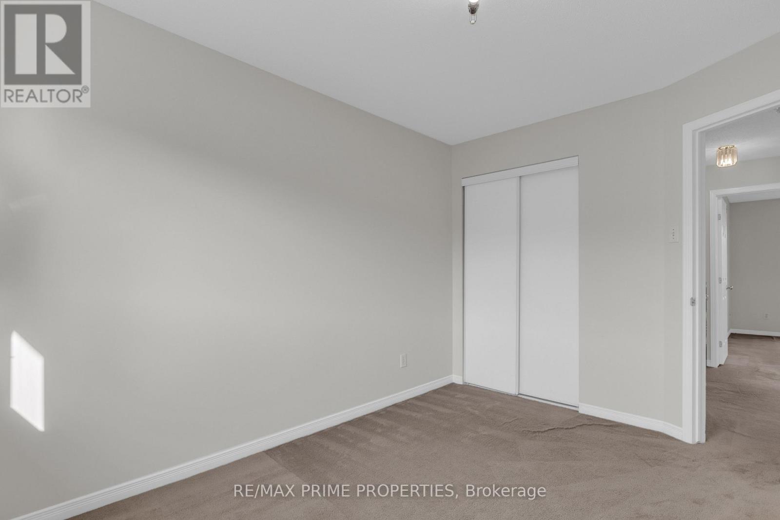 246 Duntroon Circle, Ottawa, Ontario  K1T 4C6 - Photo 20 - X13545608