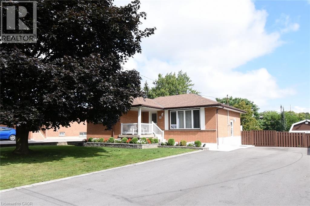 98 Kennedy Avenue, Hamilton, Ontario  L9B 1C7 - Photo 4 - 40858476