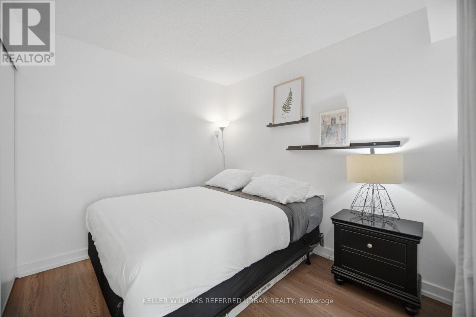 1707 - 10 Capreol Court, Toronto, Ontario  M5V 4B3 - Photo 15 - C13722130