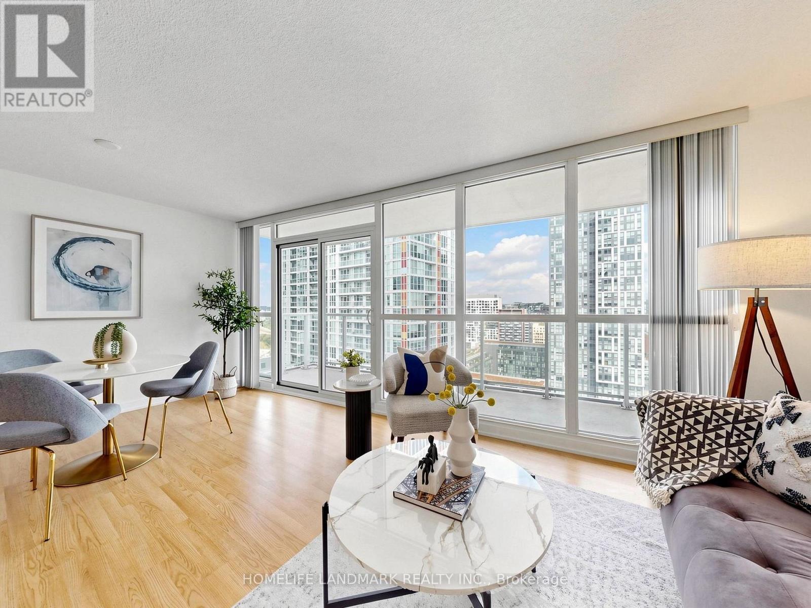 2215 - 75 Queens Wharf Road, Toronto, Ontario  M5V 0J8 - Photo 10 - C13722138