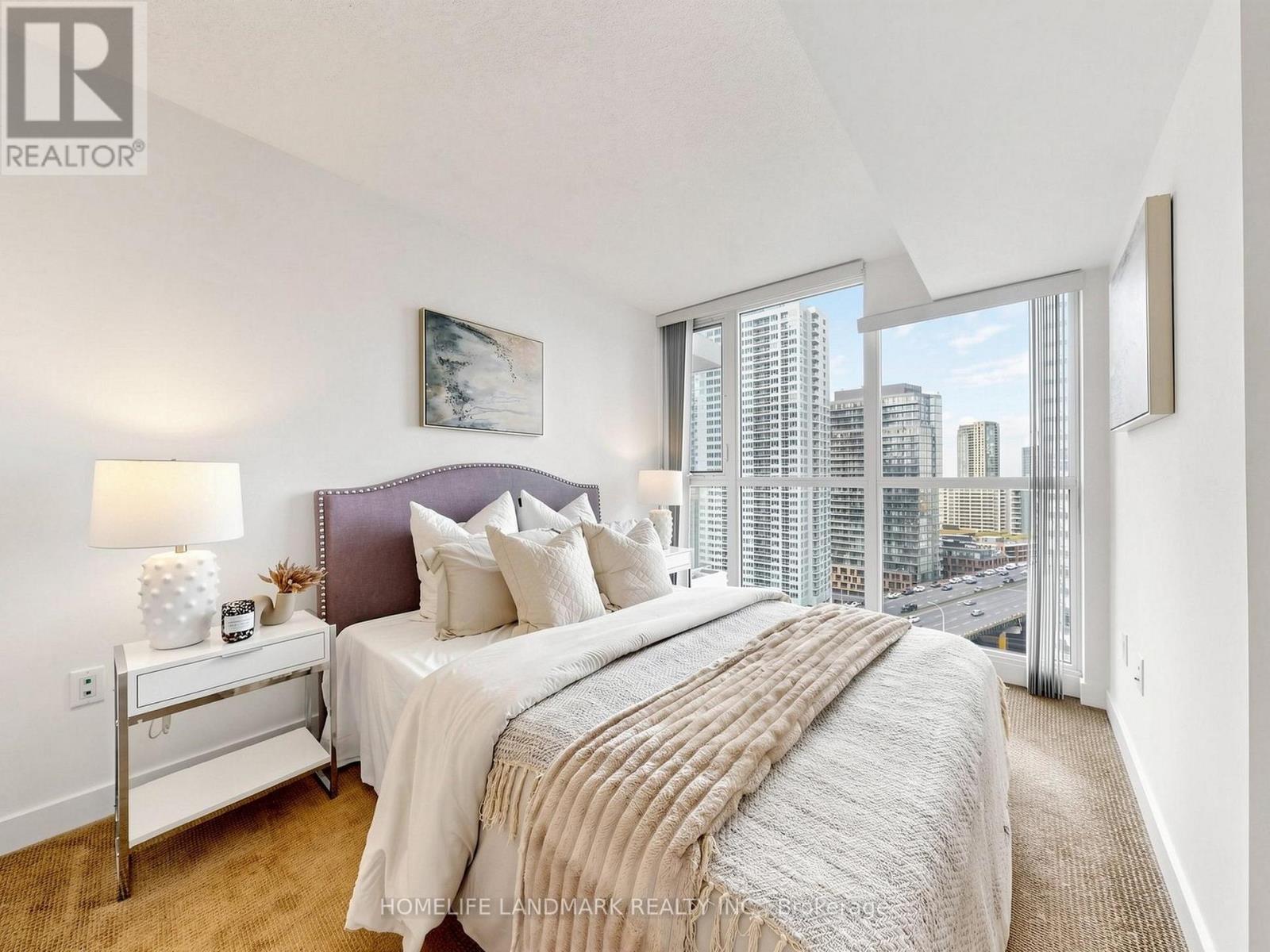 2215 - 75 Queens Wharf Road, Toronto, Ontario  M5V 0J8 - Photo 12 - C13722138