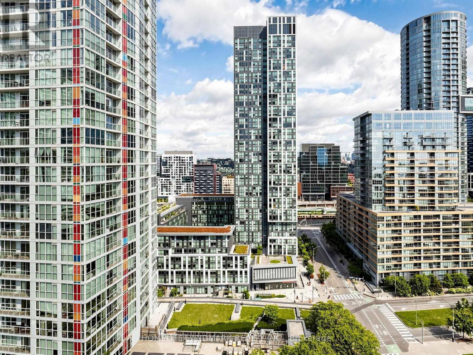 2215 - 75 Queens Wharf Road, Toronto, Ontario  M5V 0J8 - Photo 30 - C13722138