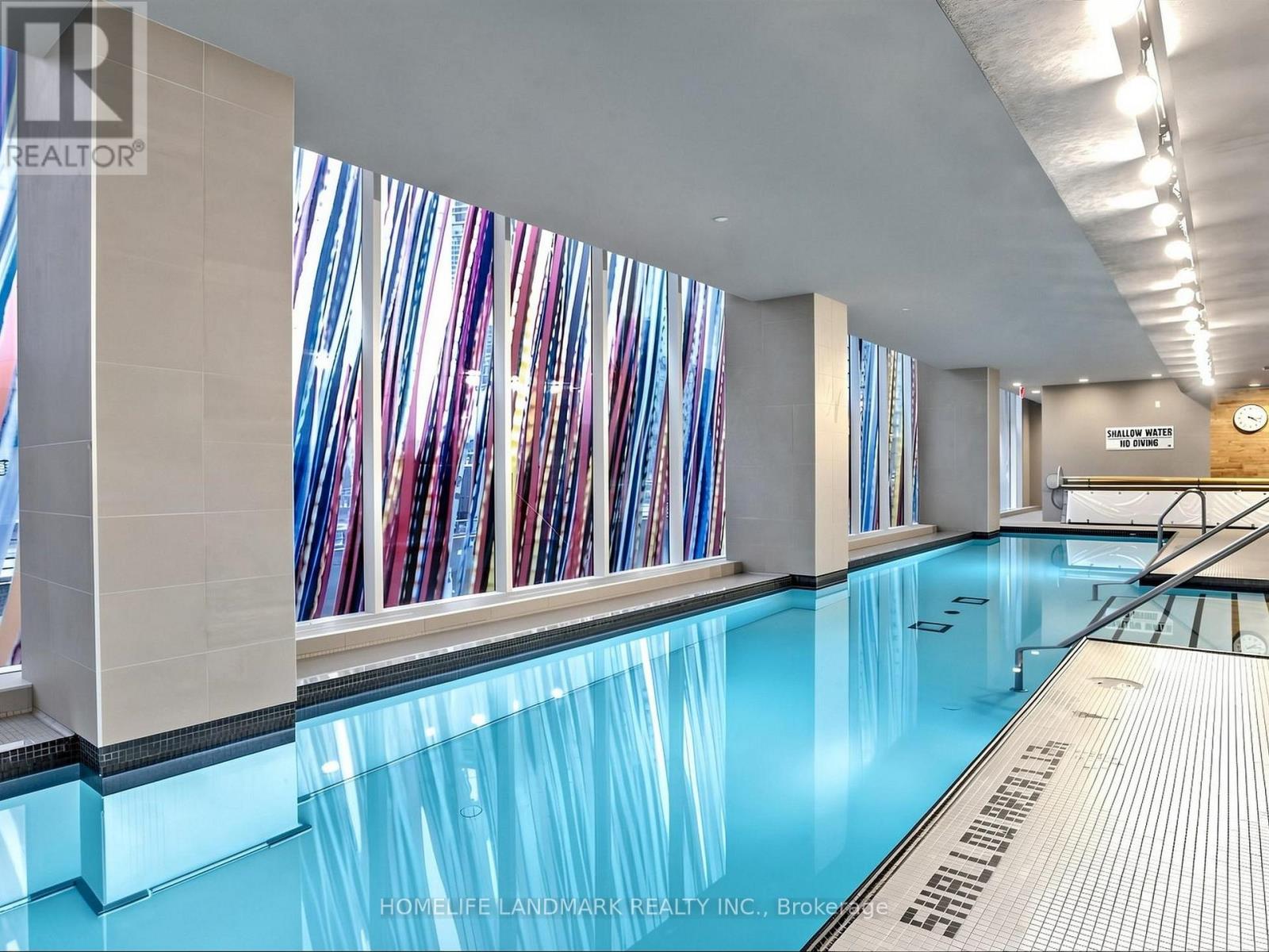 2215 - 75 Queens Wharf Road, Toronto, Ontario  M5V 0J8 - Photo 37 - C13722138