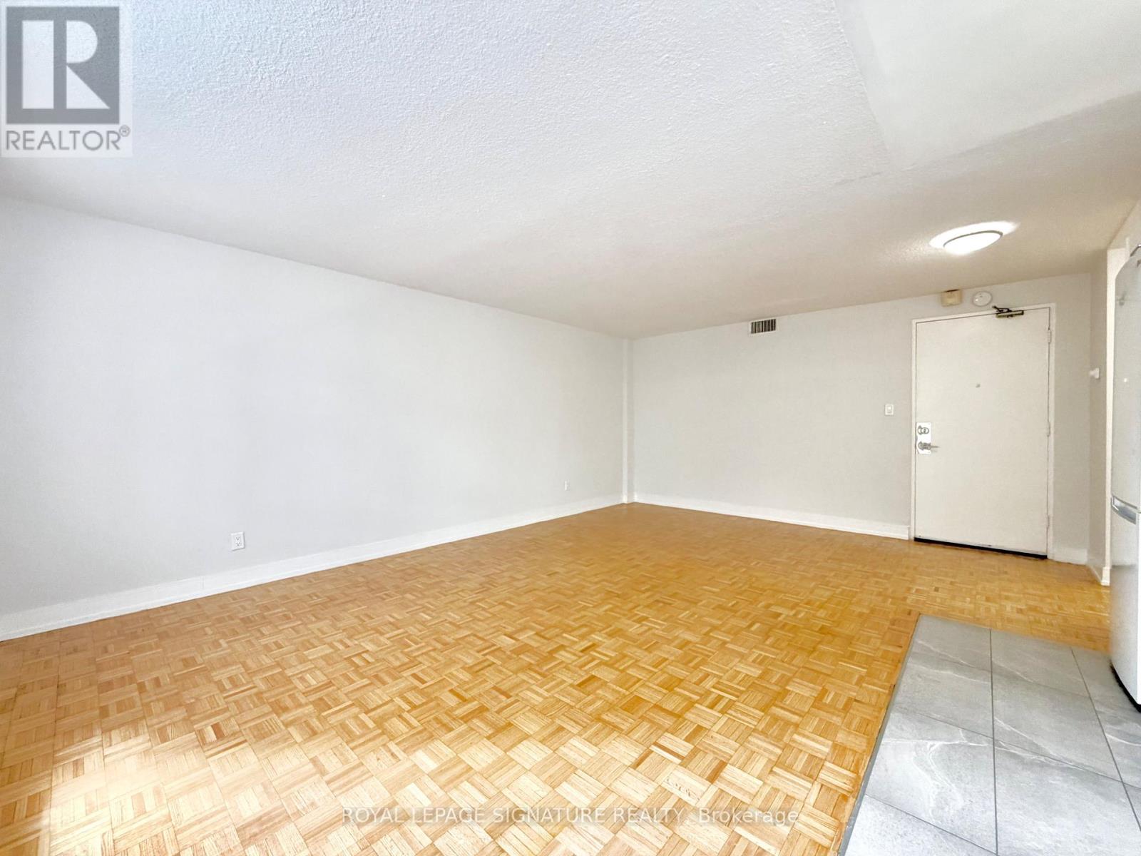 307 - 95 Lawton Boulevard, Toronto, Ontario  M4V 1Z8 - Photo 4 - C13722236