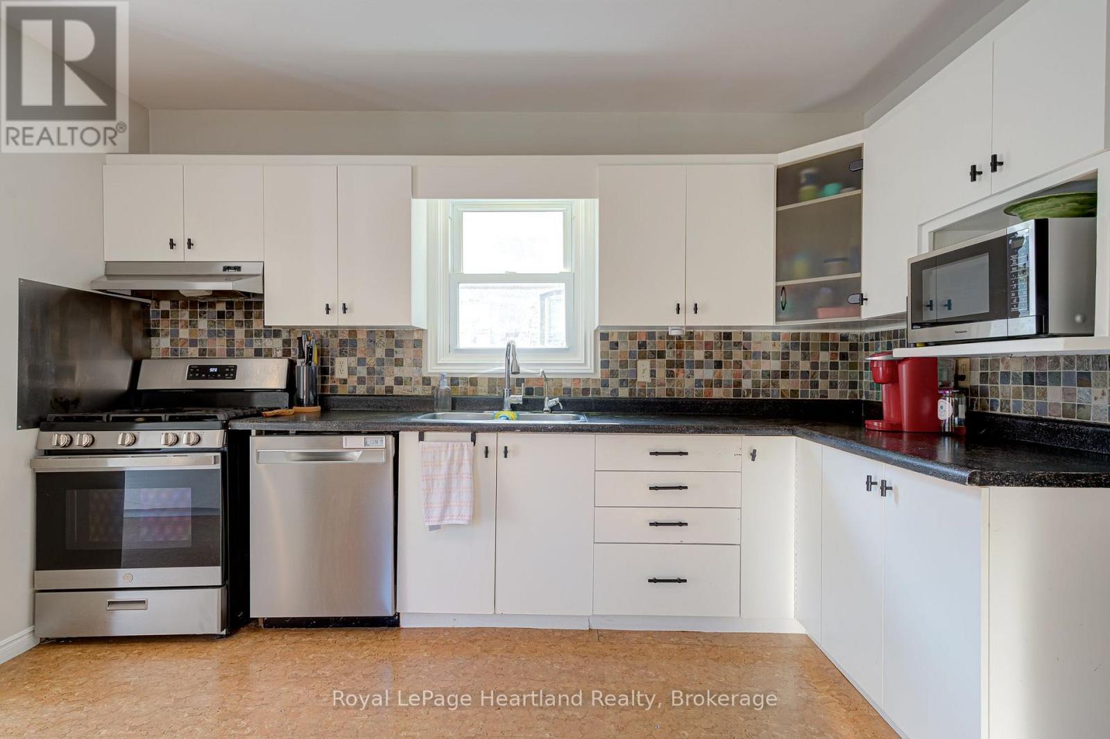 166 Goderich Street W, Huron East, Ontario  N0K 1W0 - Photo 13 - X13722320