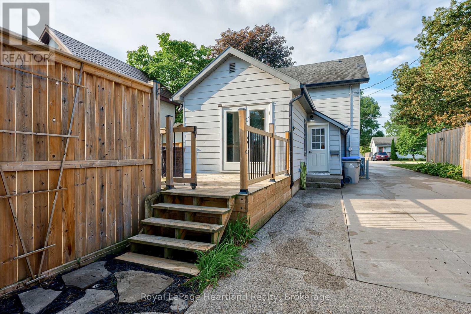 166 Goderich Street W, Huron East, Ontario  N0K 1W0 - Photo 38 - X13722320