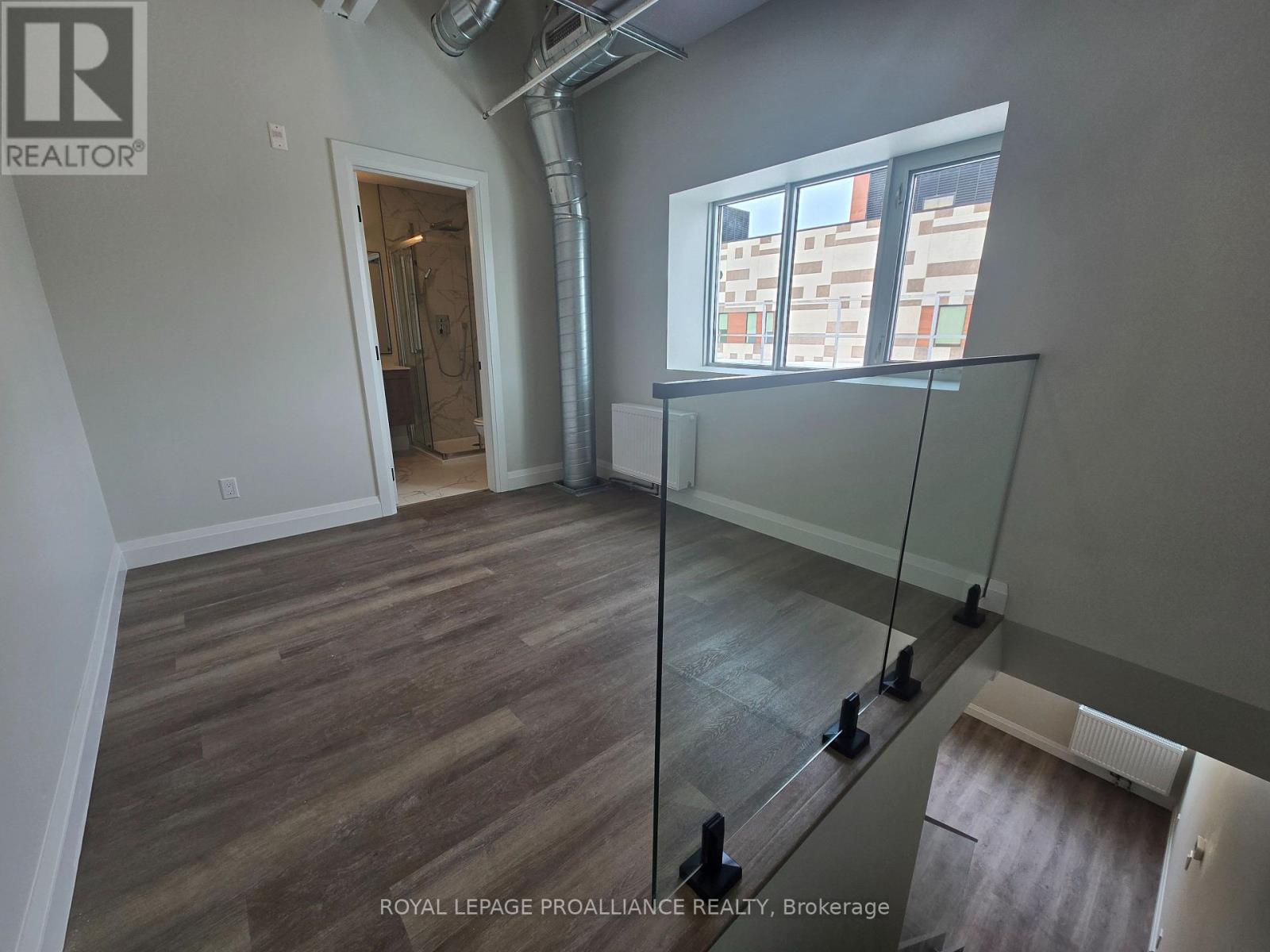 202 - 241 Front Street, Belleville, Ontario  K8N 2Z6 - Photo 10 - X13722210