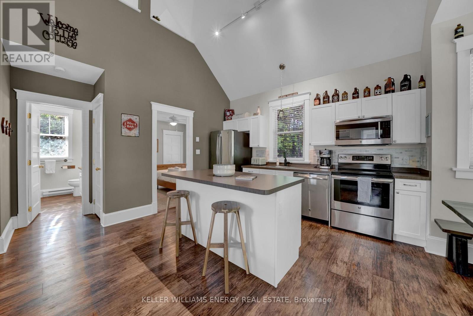 2 Pine Forest Lane, Prince Edward County, Ontario  K0K 1P0 - Photo 4 - X13722258