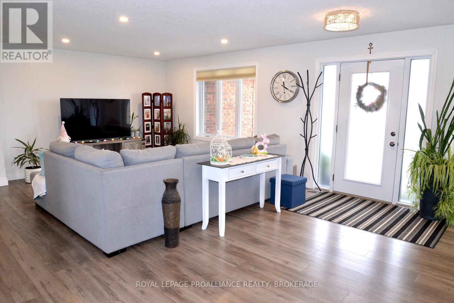 4154 Unity Road, Kingston, Ontario  K0H 2H0 - Photo 4 - X13722176
