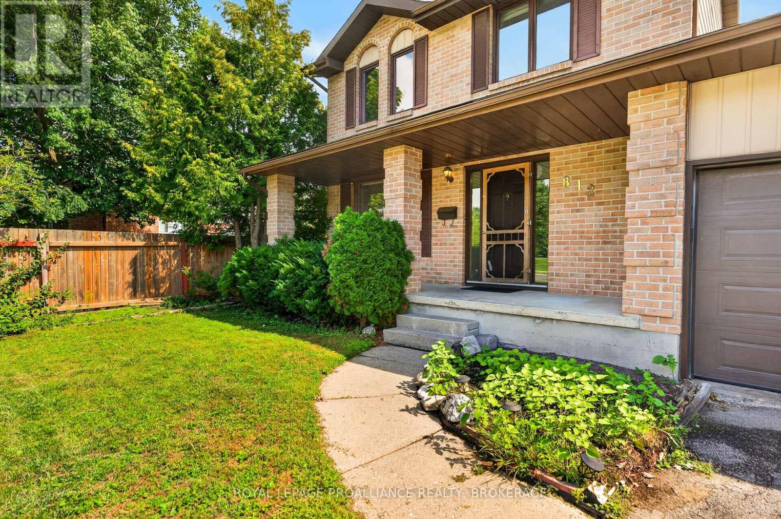 812 Lancaster Drive, Kingston, Ontario  K7P 1P9 - Photo 2 - X13722220