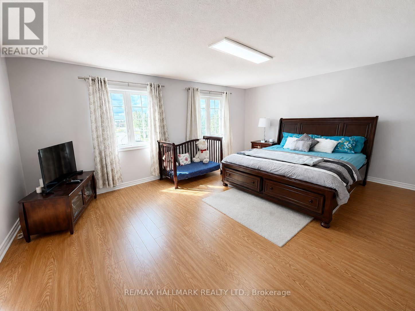 57 Treen Crescent, Whitby, Ontario  L1R 3C8 - Photo 11 - E13722200