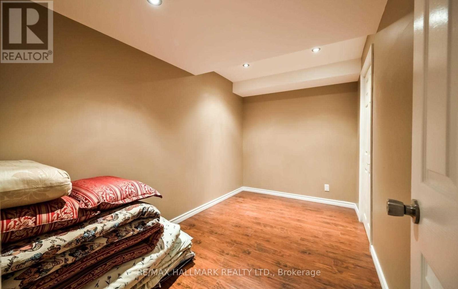 57 Treen Crescent, Whitby, Ontario  L1R 3C8 - Photo 19 - E13722200