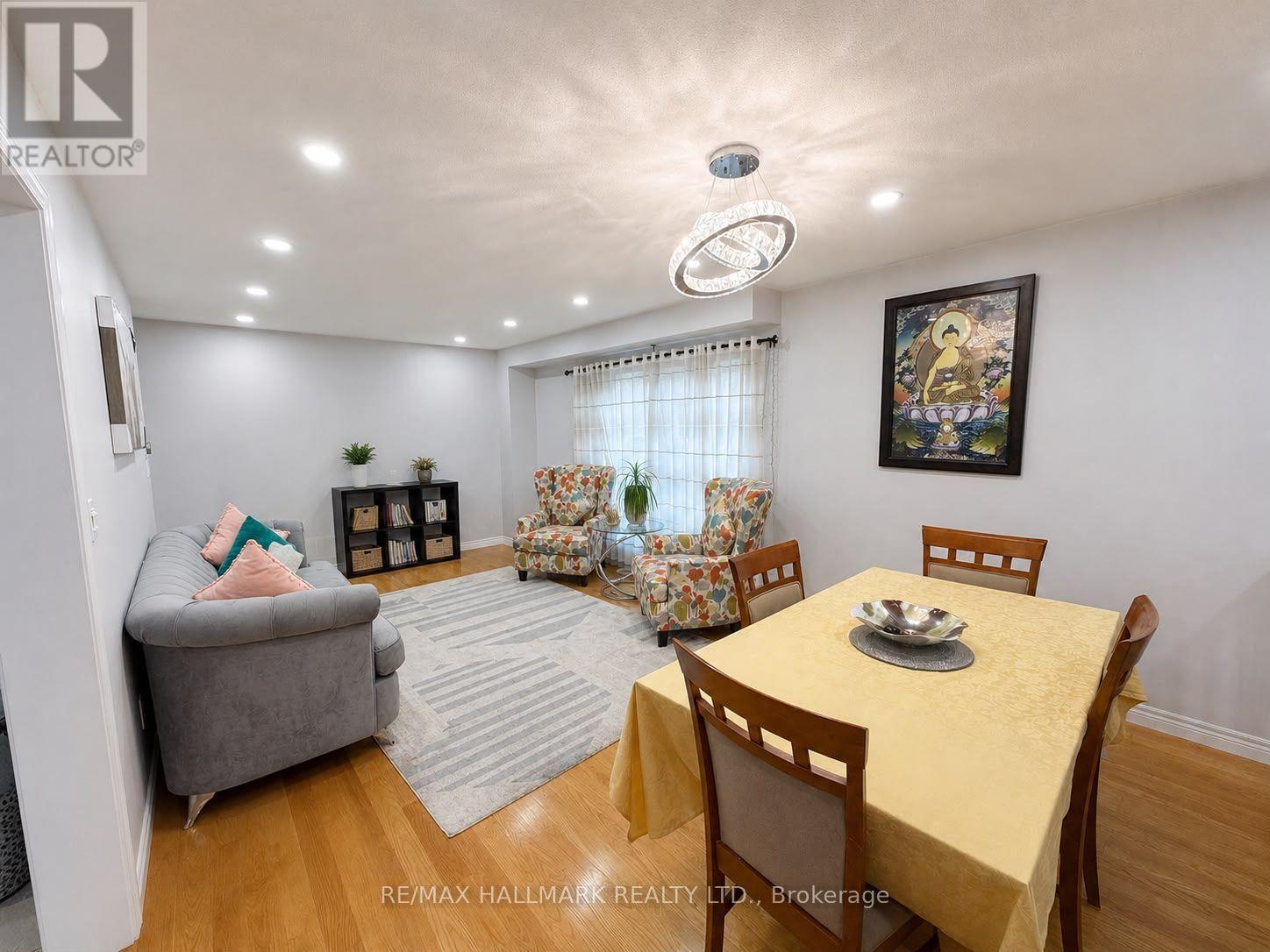 57 Treen Crescent, Whitby, Ontario  L1R 3C8 - Photo 4 - E13722200