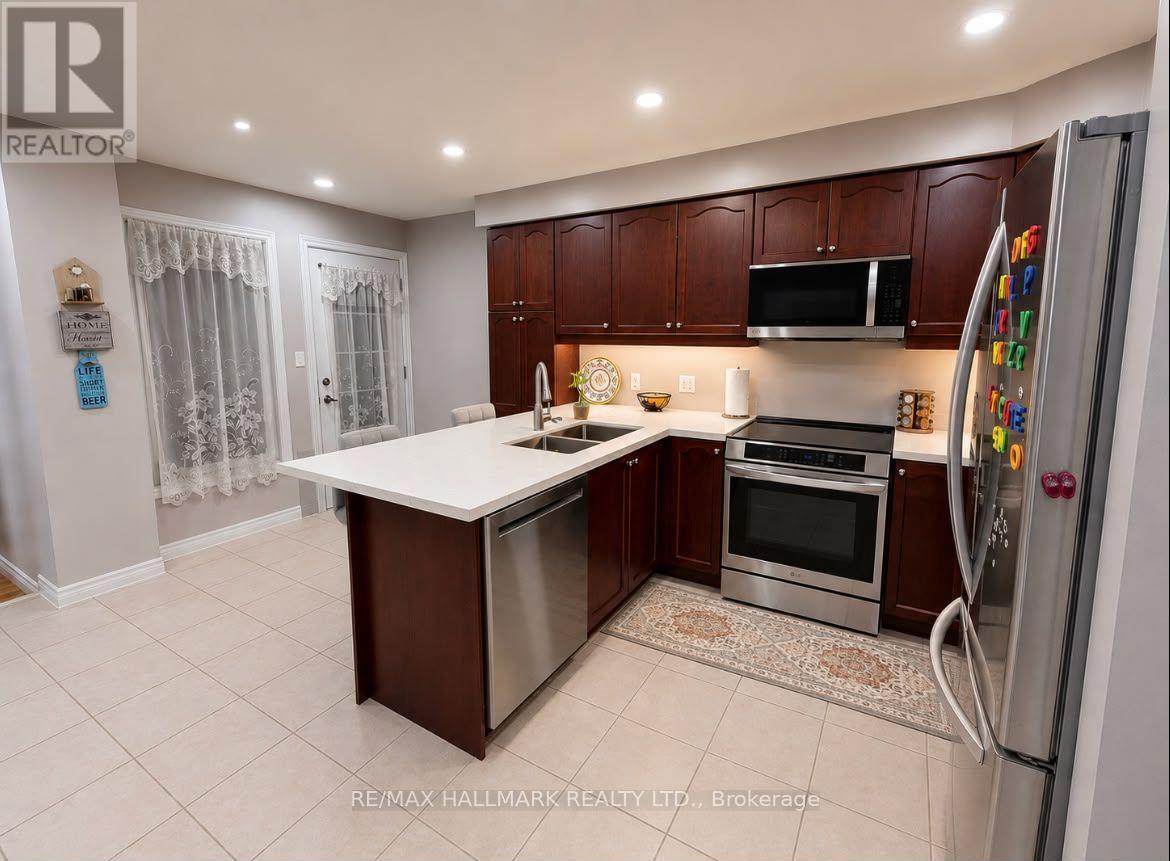 57 Treen Crescent, Whitby, Ontario  L1R 3C8 - Photo 8 - E13722200
