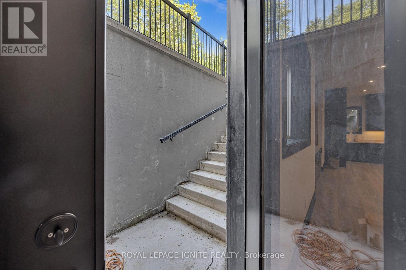 15 Deblyn Drive E, Toronto, Ontario M1S 1J4 - Photo 37 - E13722348