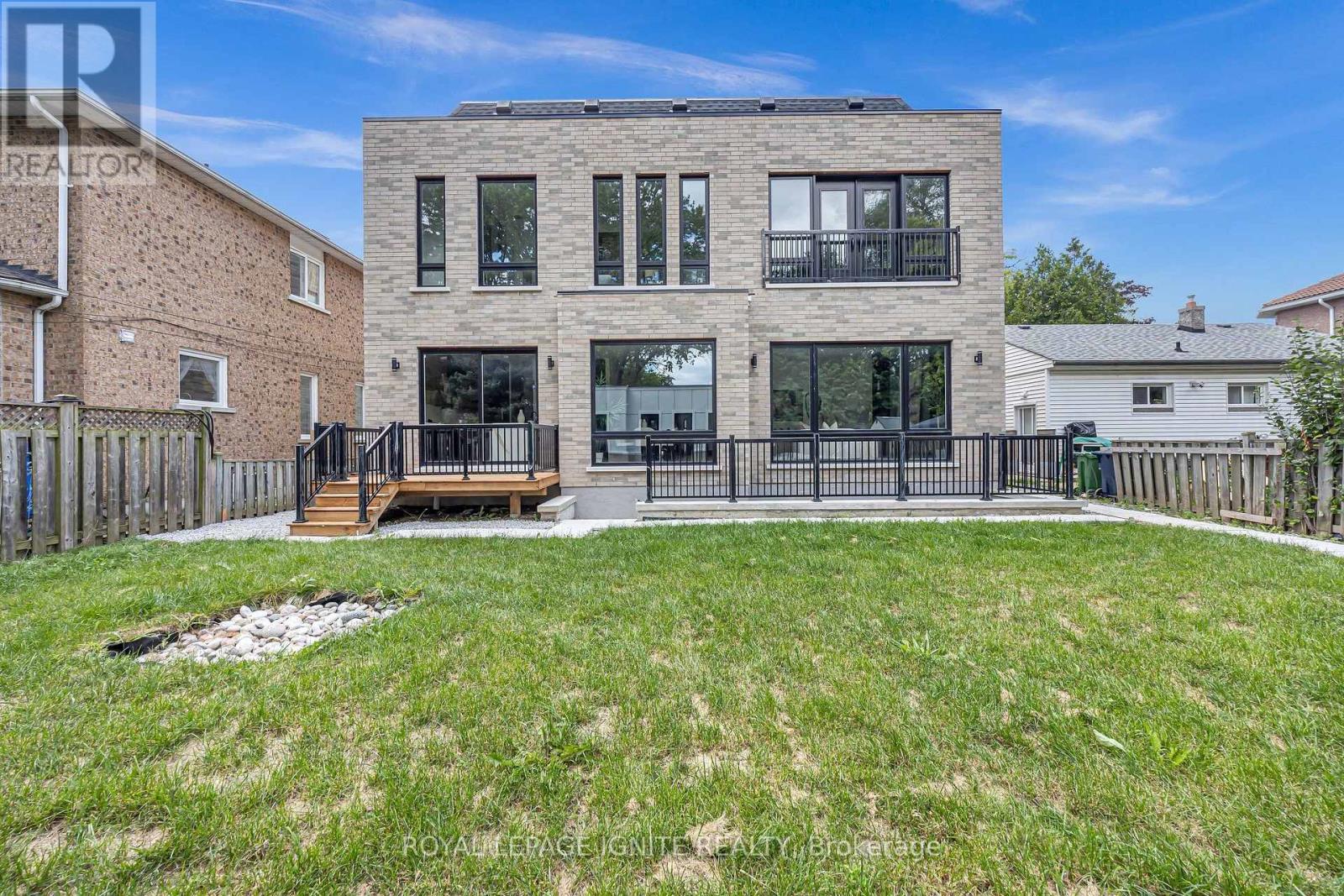 15 Deblyn Drive E, Toronto, Ontario M1S 1J4 - Photo 41 - E13722348