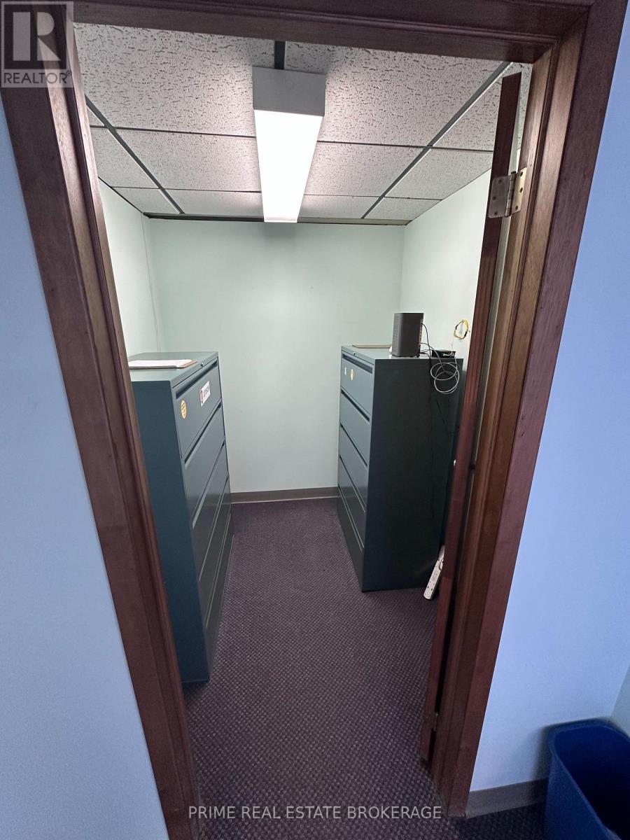 254 Main Street, Southwest Middlesex, Ontario N0L 1M0 - Photo 7 - X13722254