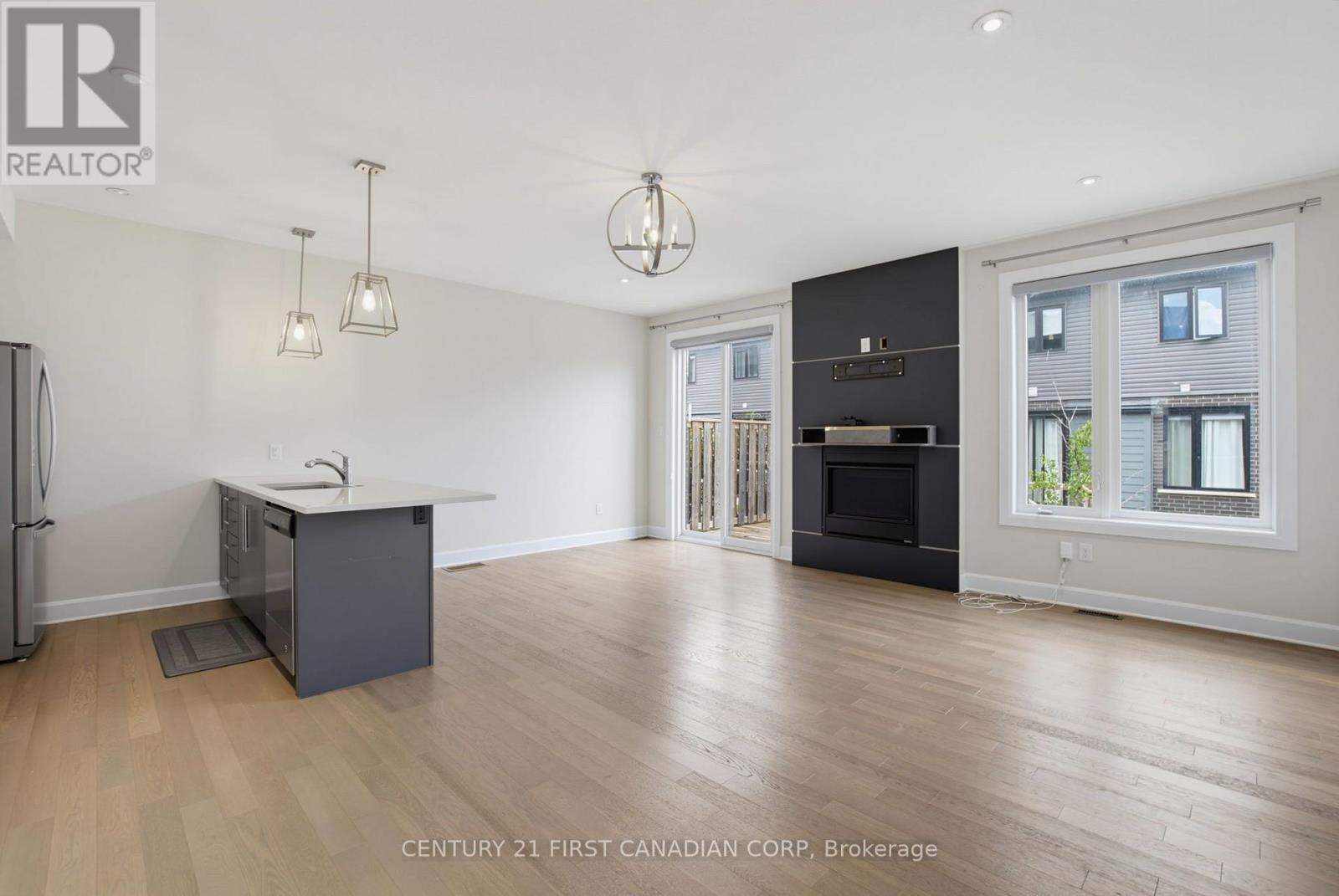76 - 499 Sophia Crescent, London North, Ontario  N6G 0X9 - Photo 5 - X13722264