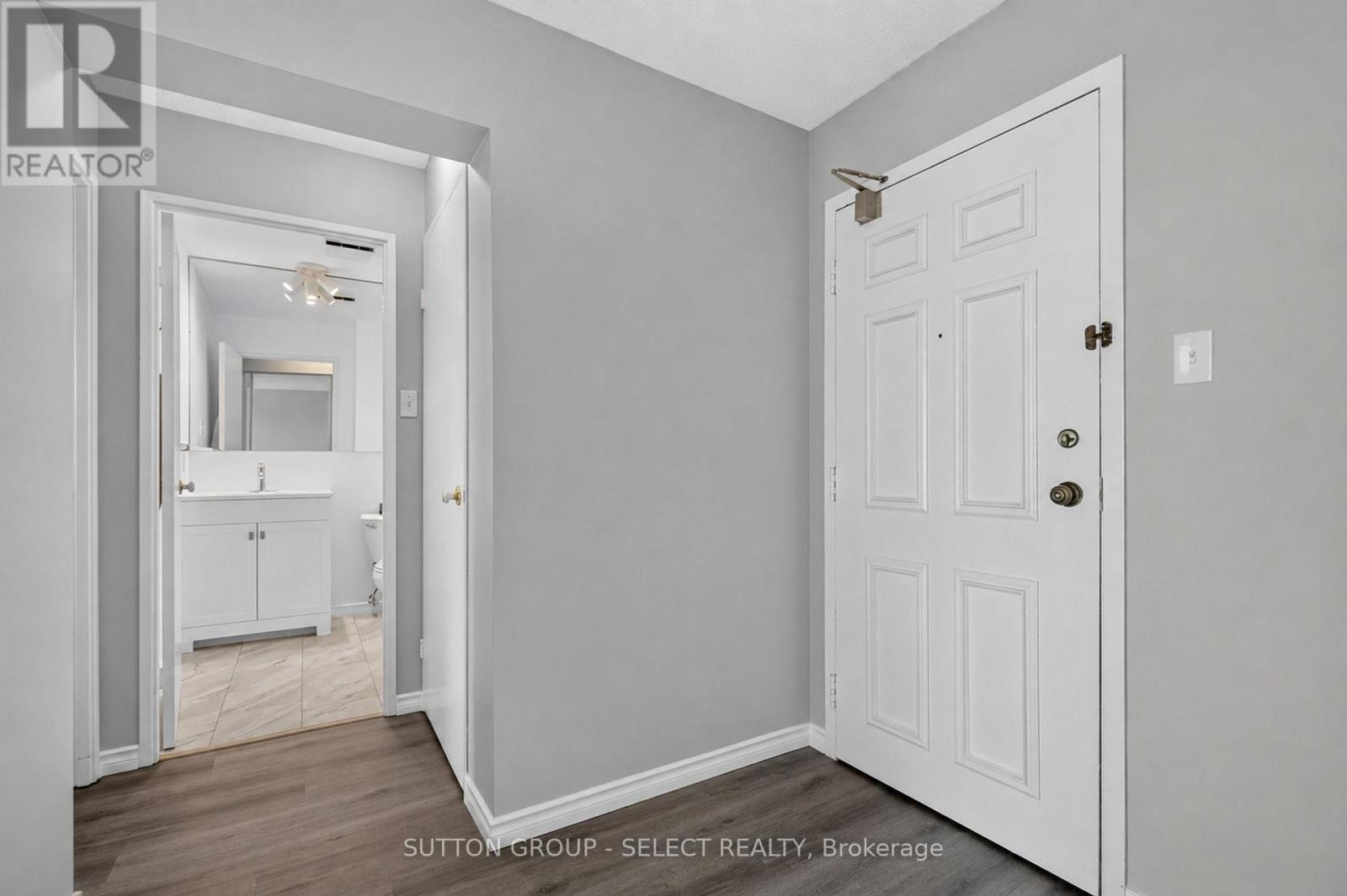 612 - 600 Grenfell Drive, London North, Ontario N5X 2R8 - Photo 3 - X13722302