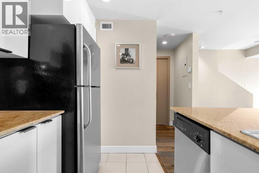 1132 12 Avenue SW, Calgary, Alberta  T2R 0J7 - Photo 16 - A2320416