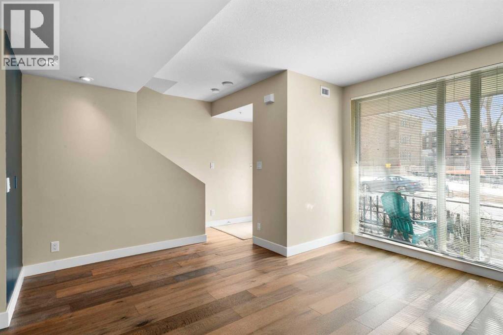 1132 12 Avenue SW, Calgary, Alberta  T2R 0J7 - Photo 12 - A2320416
