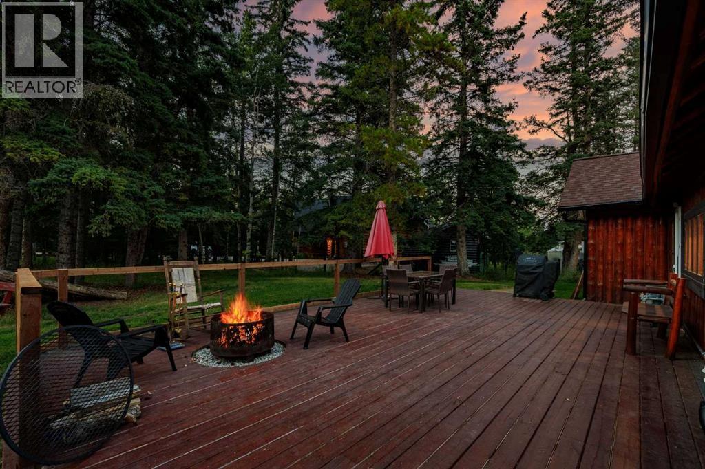 35 Bracken Point, Bragg Creek, Alberta  T0L 0C5 - Photo 2 - A2340191