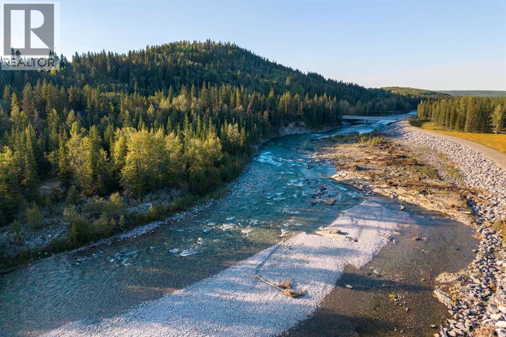 35 Bracken Point, Bragg Creek, Alberta  T0L 0C5 - Photo 3 - A2340191