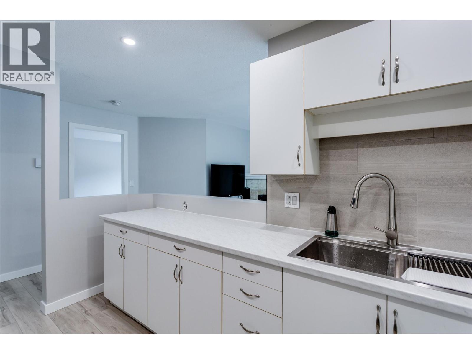 575 Doyle Avenue Unit# 101, Kelowna, British Columbia  V1Y 9N2 - Photo 8 - 10398442